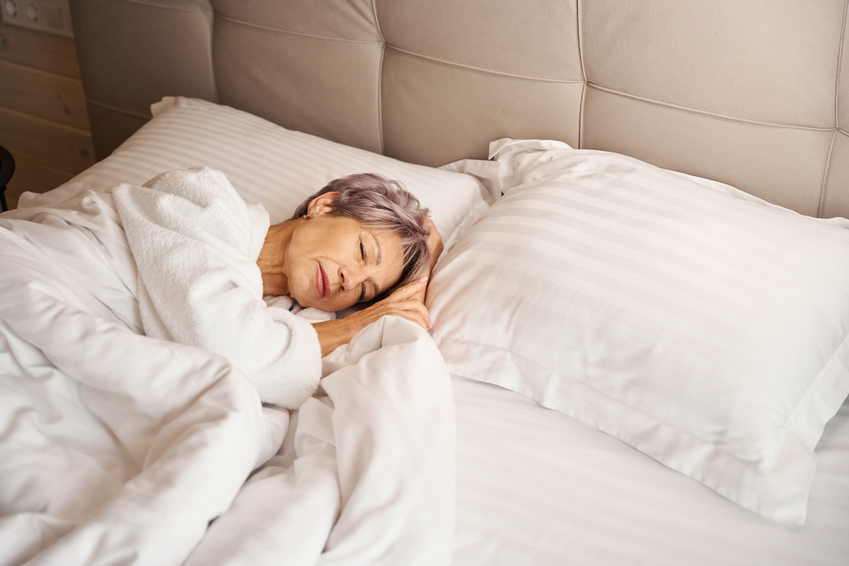 How Adjustable Beds Benefit Older Adults